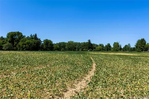 000 Applegate Rd, Washington, MI 48401 photo 5