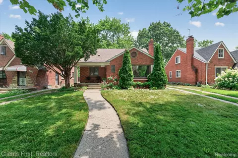 17606 Avon Ave, Detroit, MI 48219