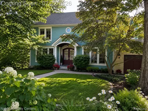 777 Thayer Blvd, Northville, MI 48167