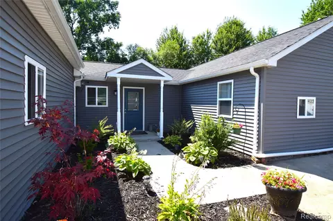 1401 Belle River Rd, East China, MI 48054