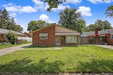 4947 Roosevelt Blvd, Dearborn Heights, MI 48125