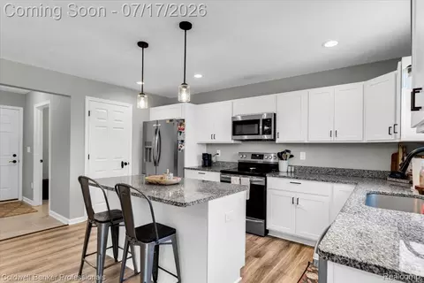 Kitchen - 417 Constitution Ave, Brooklyn, MI 49230 photo 2 of 2