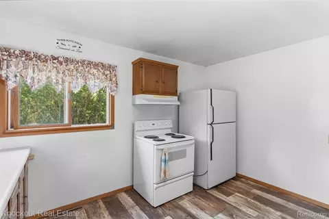 Kitchen - 12845 Bueche Rd, Albee, MI 48417 photo 2 of 3