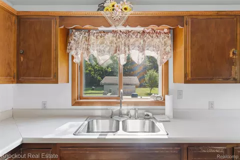 Kitchen - 12845 Bueche Rd, Albee, MI 48417 photo 3 of 3
