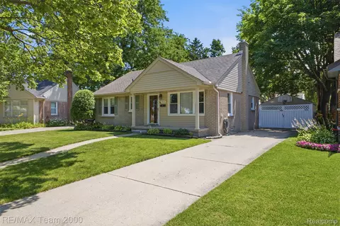 1953 Raymond Ave, Dearborn, MI 48124