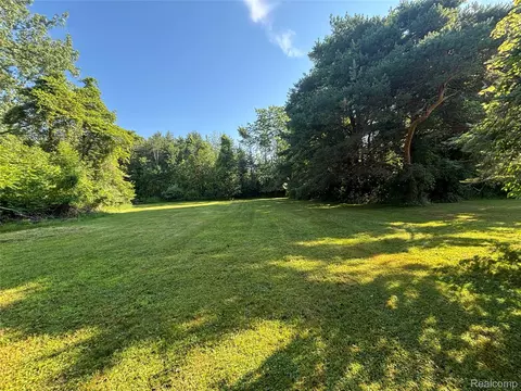 Other - 709 E Michigan Ave E, Au Gres, MI 48703 photo 1 of 6