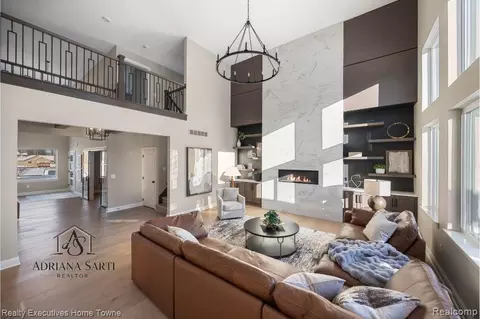 Living - 50931 Mistwood Dr, Macomb, MI 48042 photo 6 of 6