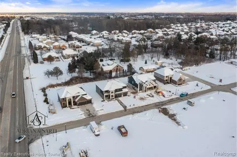 View/Area - 50931 Mistwood Dr, Macomb, MI 48042 photo 9 of 9