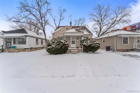 9980 Ashton Ave, Detroit, MI 48228