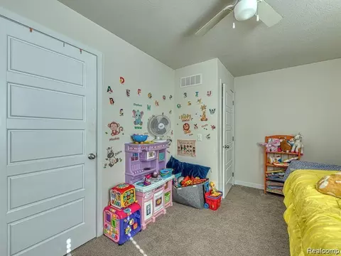 10729 Edwards Ln, Augusta, MI 48191 photo 9