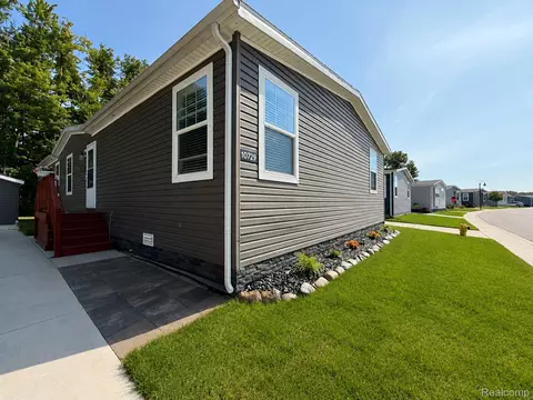 10729 Edwards Ln, Augusta, MI 48191 photo 16