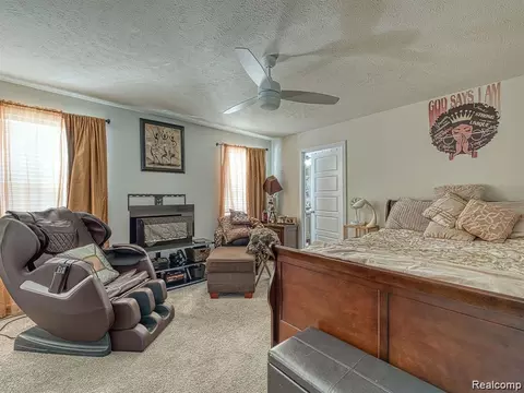10729 Edwards Ln, Augusta, MI 48191 photo 13