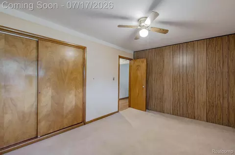 Bedroom - 5511 Wright Dr, Troy, MI 48098 photo 4 of 5
