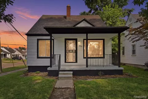 2978 Bailey Ave, Lincoln Park, MI 48146