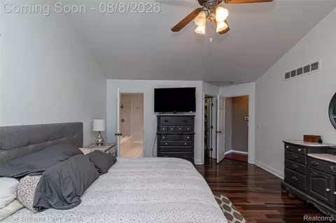 Bedroom - 17576 Canvasback Dr, Macomb, MI 48044 photo 2 of 11