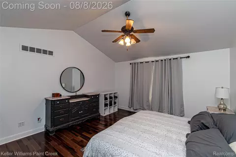 Bedroom - 17576 Canvasback Dr, Macomb, MI 48044 photo 3 of 11