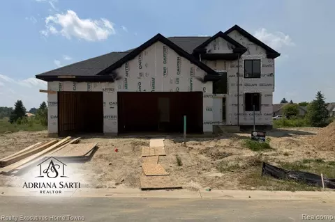 35029 Cygnet Cir, Richmond, MI 48062