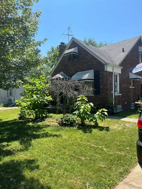 4853 Guilford St, Detroit, MI 48224
