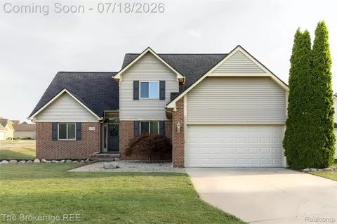 1340 Park Ridge Pointe, Grand Blanc, MI 48439