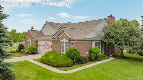 44562 Aspen Ridge Dr, Northville, MI 48168