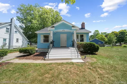 417 Ainsworth Cir, Ypsilanti, MI 48197