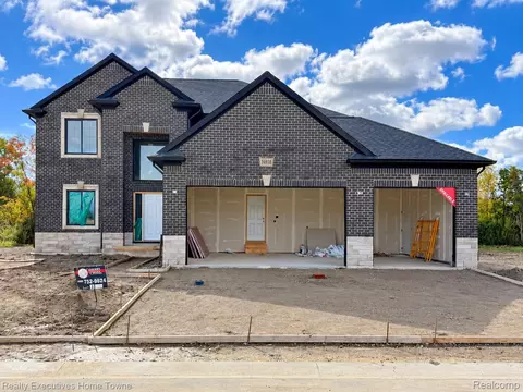34938 Cardinal Ln, Richmond, MI 48062