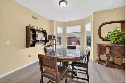 Dining - 50414 Greycoat Ln, Macomb, MI 48044 photo 4 of 4