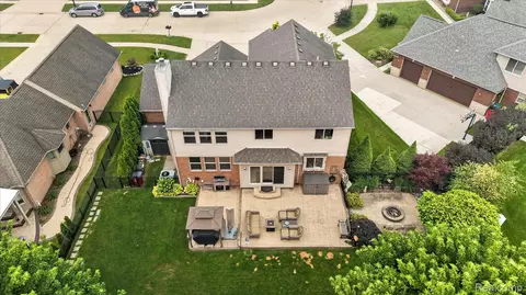 View/Area - 50414 Greycoat Ln, Macomb, MI 48044 photo 4 of 11