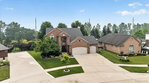 View/Area - 50414 Greycoat Ln, Macomb, MI 48044 photo 1 of 11