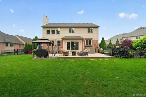 Exterior - 50414 Greycoat Ln, Macomb, MI 48044 photo 4 of 9