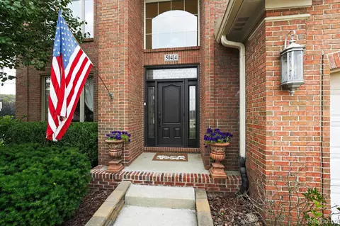 Entry Way - 50414 Greycoat Ln, Macomb, MI 48044 photo 1 of 6