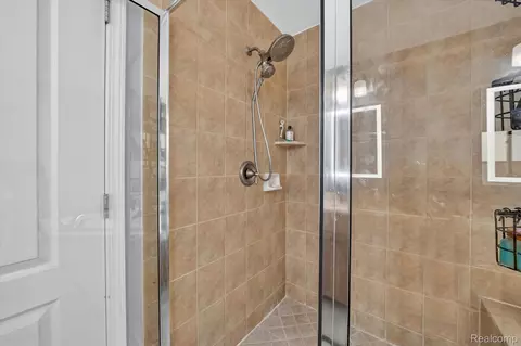 Bath - 50414 Greycoat Ln, Macomb, MI 48044 photo 8 of 8