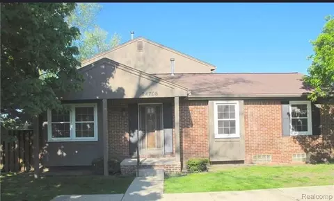 24706 Bashian Dr, Novi, MI 48375