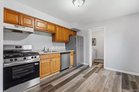 Kitchen - 5852 Beech Daly Rd, Taylor, MI 48180 photo 1 of 3
