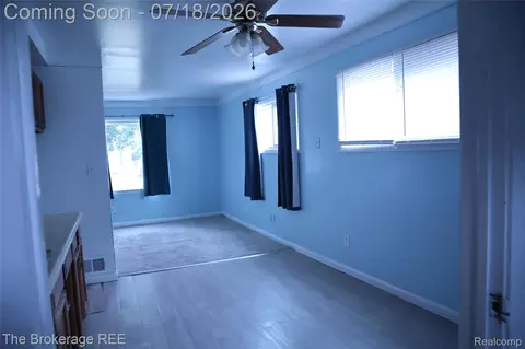 34861 John St, Wayne, MI 48184 photo 40