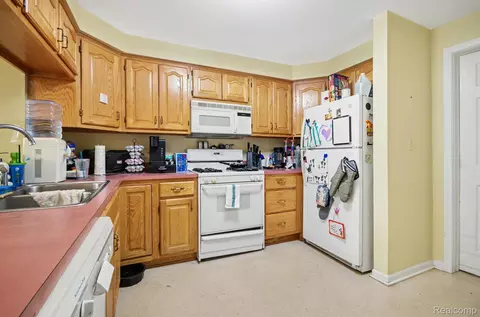 Kitchen - 612 Vine St, St. Clair, MI 48079 photo 2 of 2