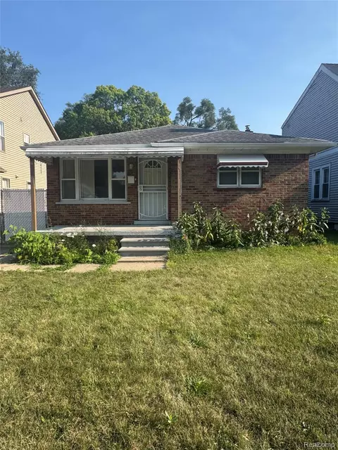 1546 Evelyn Ave, Hazel Park, MI 48030