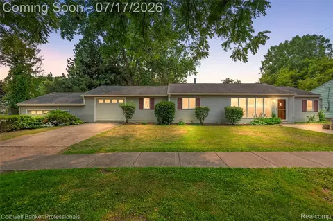 3990 Orr Dr, North Branch, MI 48461