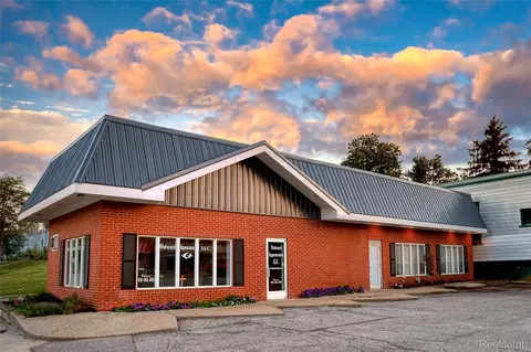 4253 Main St, Brown City, MI 48416