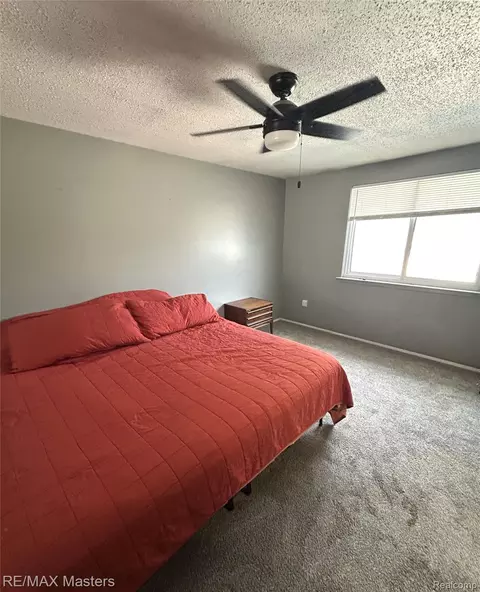 637 Dane Dr, Monroe, MI 48162 photo 17