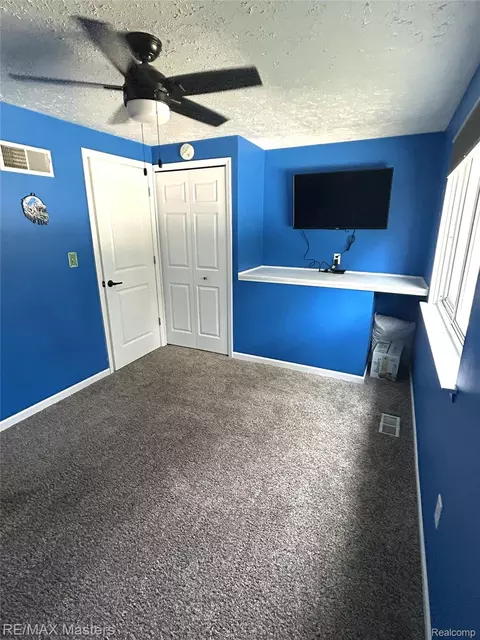 637 Dane Dr, Monroe, MI 48162 photo 14
