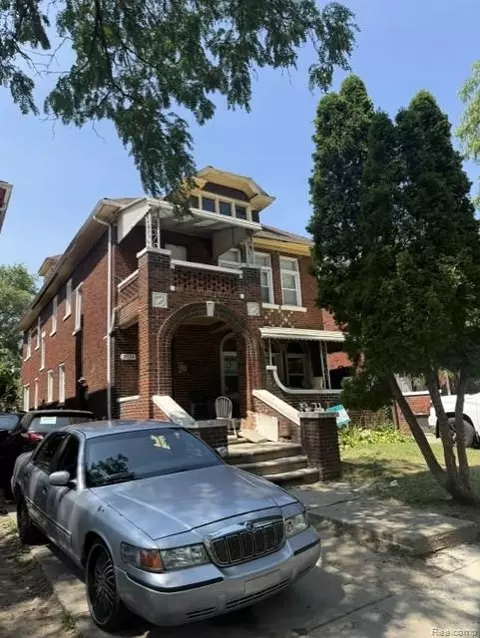 3032 Fullerton St, Detroit, MI 48238
