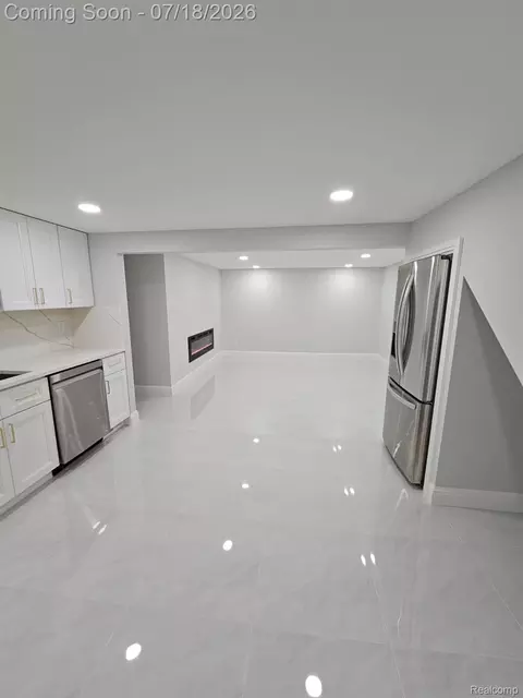 Other - 2926 Roundtree Dr, Troy, MI 48083 photo 9 of 18