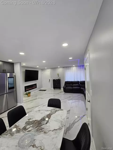 Other - 2926 Roundtree Dr, Troy, MI 48083 photo 3 of 18