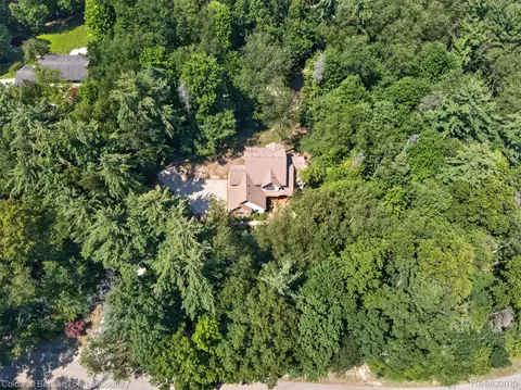 View/Area - 3217 Pineview Trl, Genoa, MI 48843 photo 7 of 12