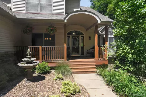 Exterior - 3217 Pineview Trl, Genoa, MI 48843 photo 7 of 11