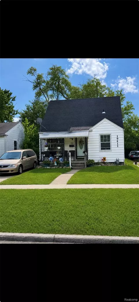 19411 Harlow St, Detroit, MI 48235