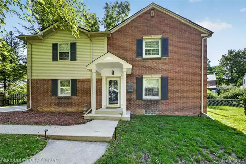 1905 Steere Pl, Ann Arbor, MI 48104