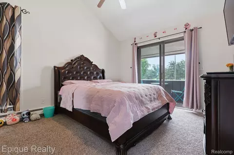Bedroom - 4049 Blue River Dr, St. Clair, MI 48079 photo 3 of 4