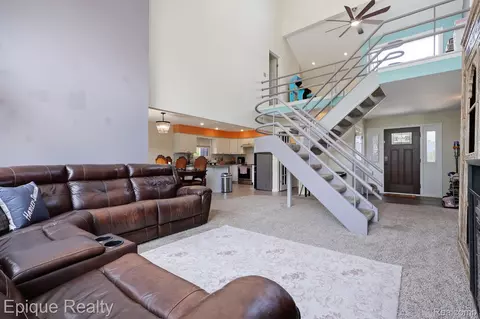 Entry Way - 4049 Blue River Dr, St. Clair, MI 48079 photo 2 of 5